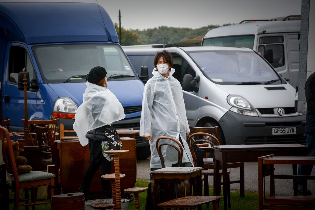 Brocante - Photographe: Olivier Gherrak